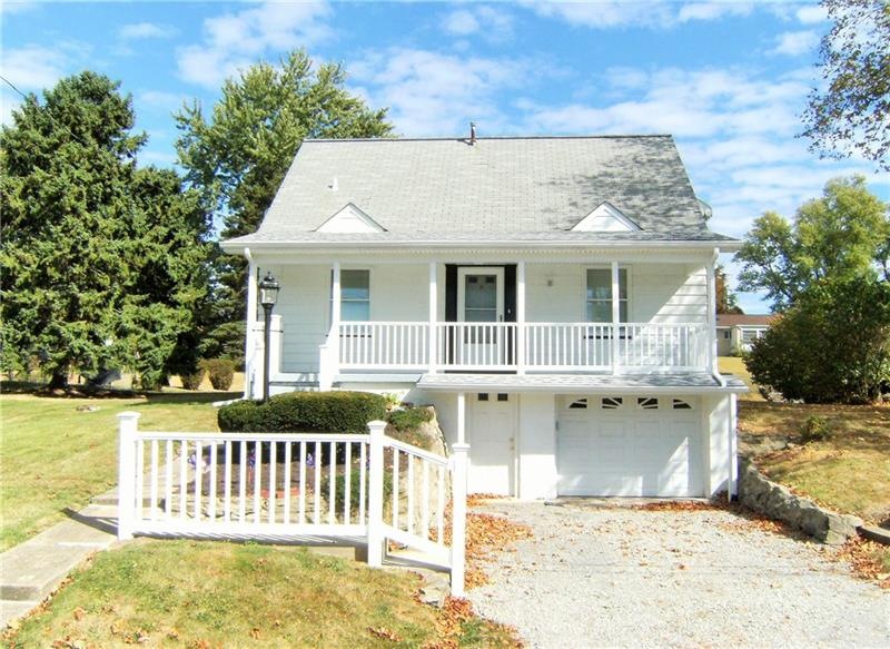 Welcome Home To 2033 Oriole Drive