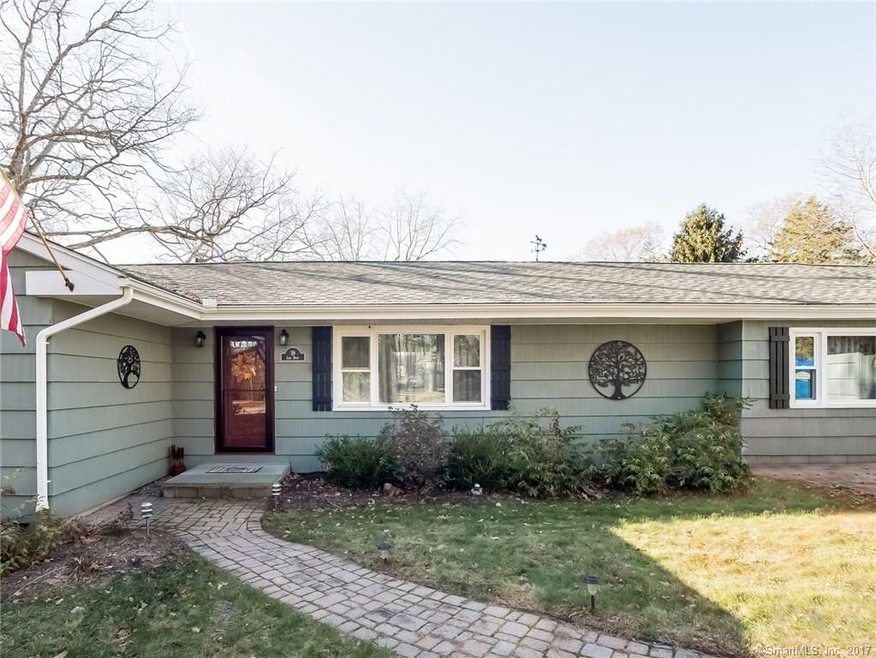 39 Lake Dr, Oakdale, CT 06370 - photo 1