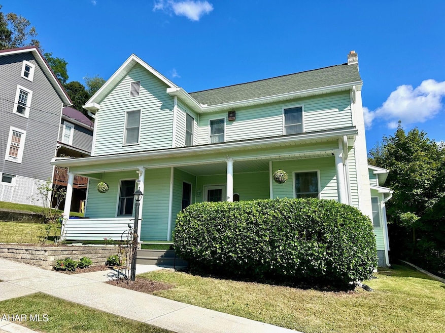 25 W 2nd St, Everett, PA 15537 - photo 1