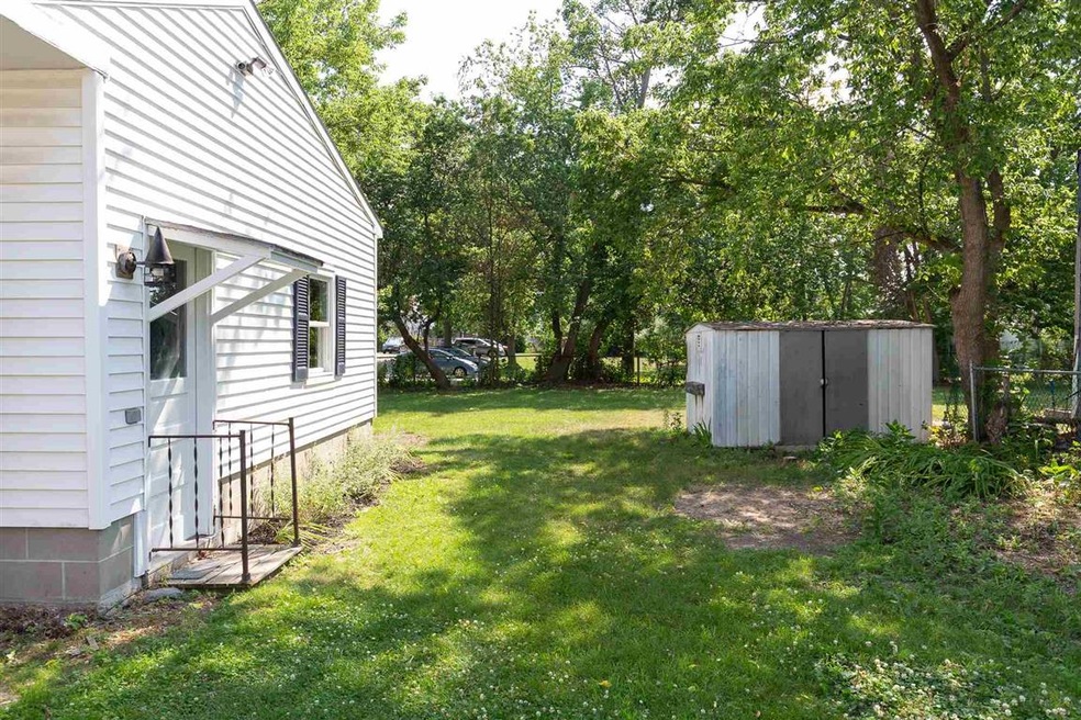 33 Crombie St, Burlington, VT 05401 - photo 1