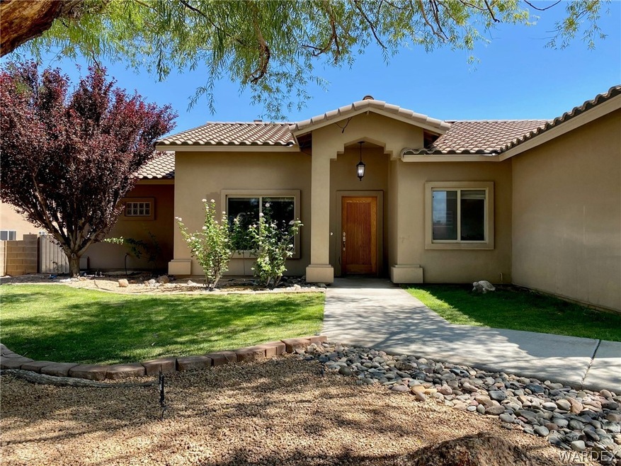 BEAUTIFUL FRONT ENTRANCE
