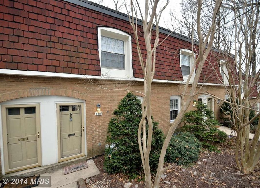 5916 Prince James Dr unit 77, Springfield, VA 22152 - photo 1