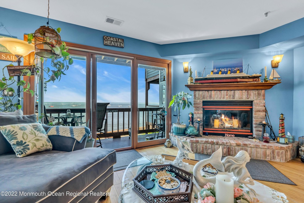 135 1st LR w: view