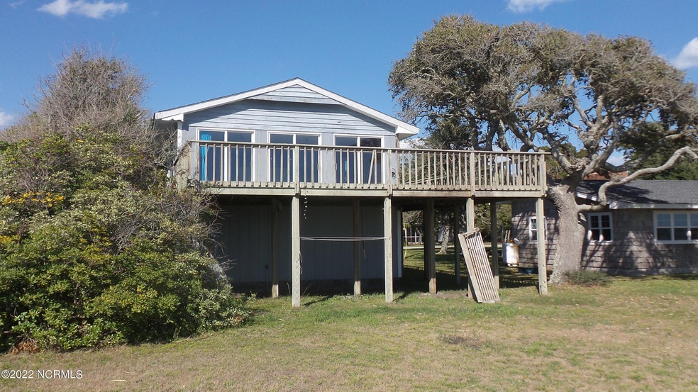 1560 Island Road