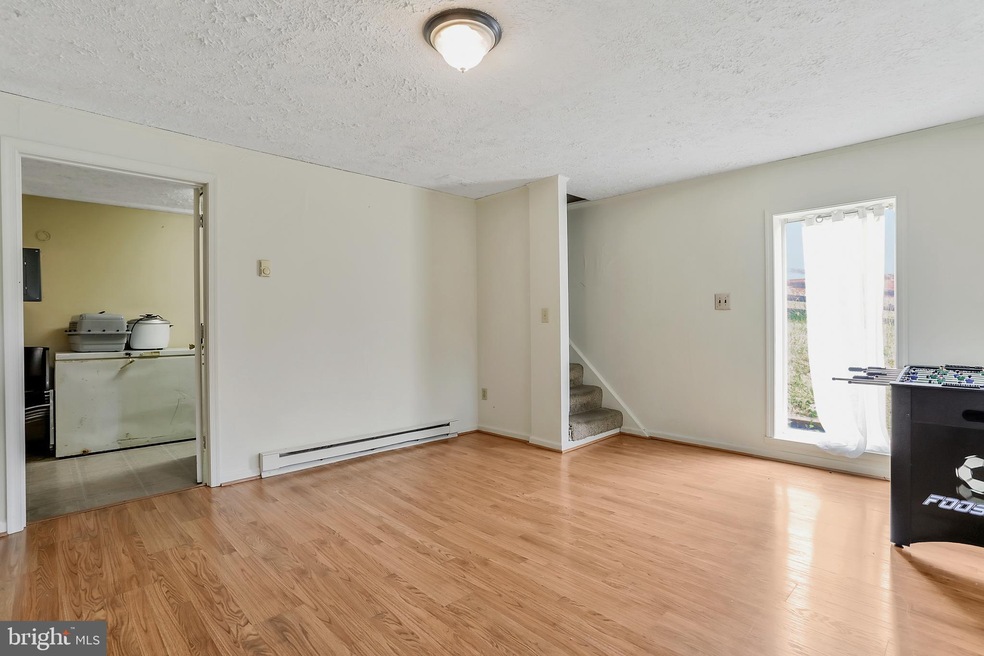 219 Meadowlark Ln, Shepherdstown, WV 25443 - photo 1