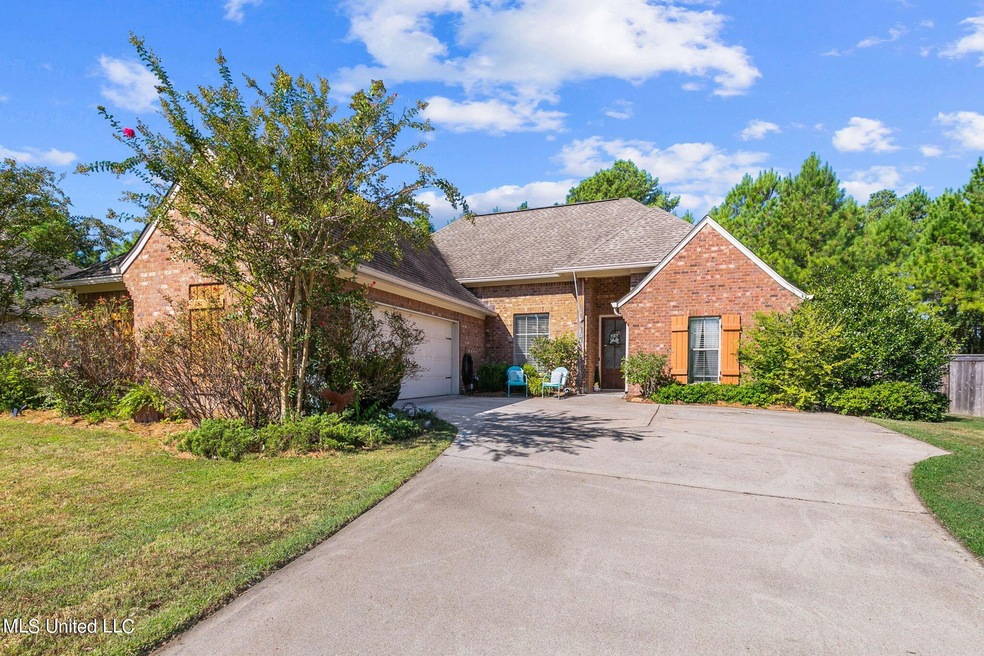 131 Hampton Place, Madison, MS 39110 - photo 1