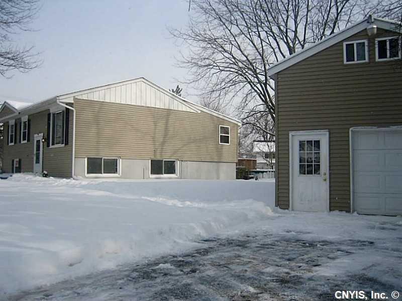 Exterior Front over 1800 s/f home plus a large det