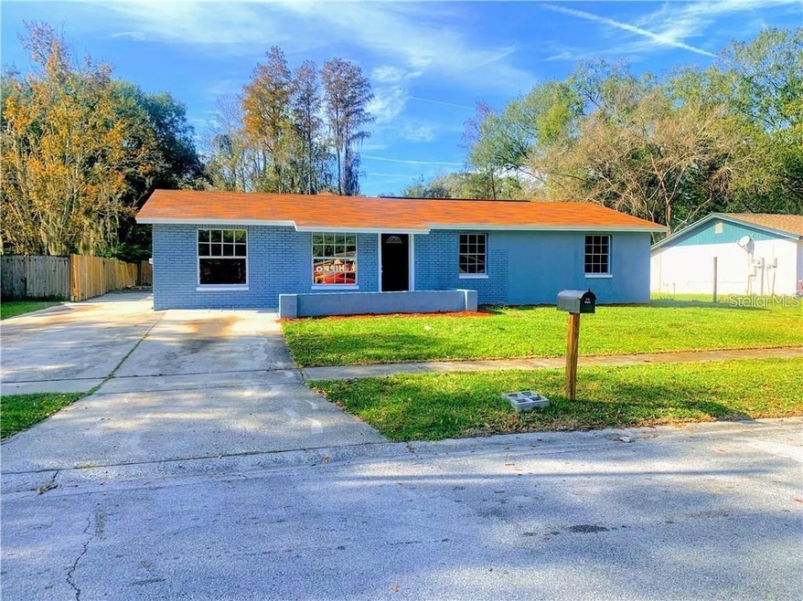 3730 Mistwood Dr, Tampa, FL 33619 - photo 1