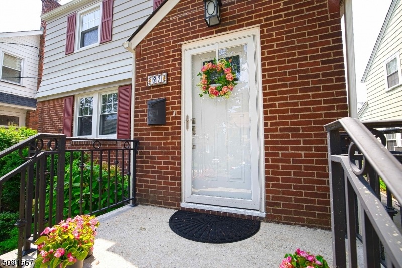 27 Lowell Terrace, Bloomfield, NJ 07003 - photo 1