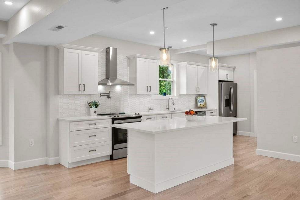 20 Sylvan St unit 2, Danvers, MA 01923 - photo 1