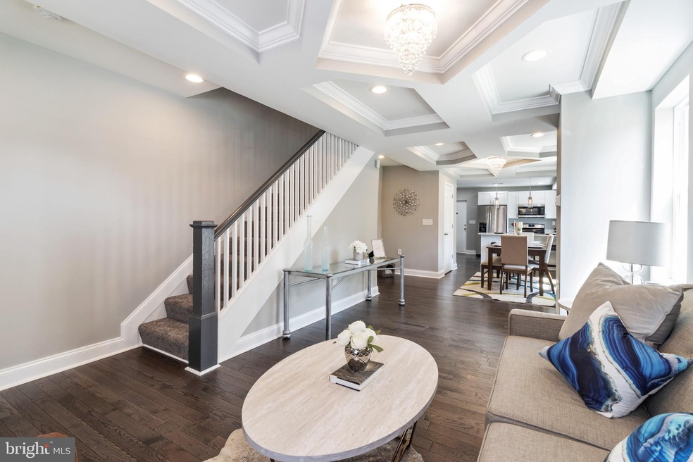 3700 Flowerton Rd, Baltimore, MD 21229 - photo 1