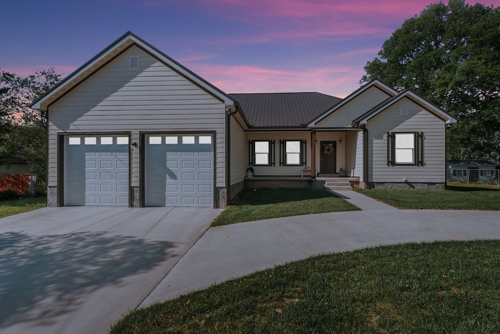 Under Contract $349,900