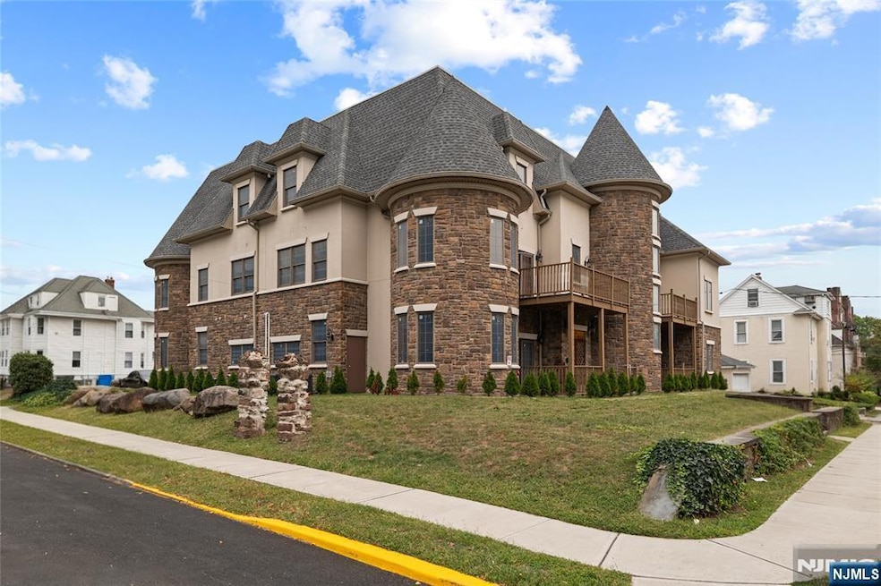 176 Union Ave, Rutherford, NJ 07070 - photo 1