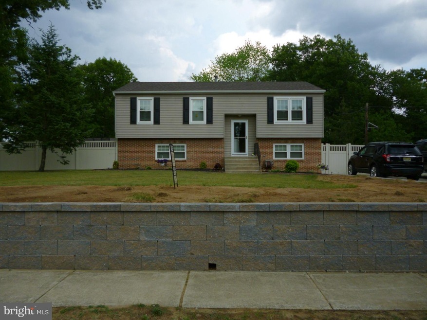 1527 Red Bank Ave, West Deptford, NJ 08086 - photo 1