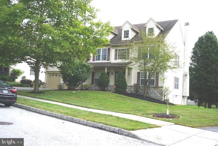 202 Coolidge Ln, Downingtown, PA 19335 - photo 1