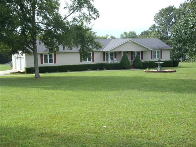 346 Sulphur Springs Rd, Shelbyville, TN 37160 - photo 1