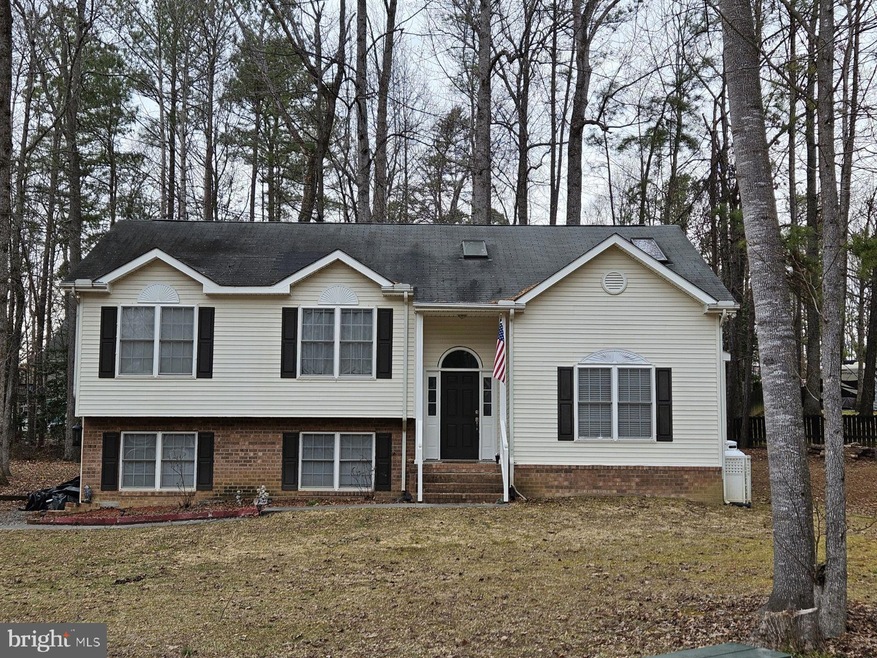 106 Land Or Dr, Ruther Glen, VA 22546 - photo 1