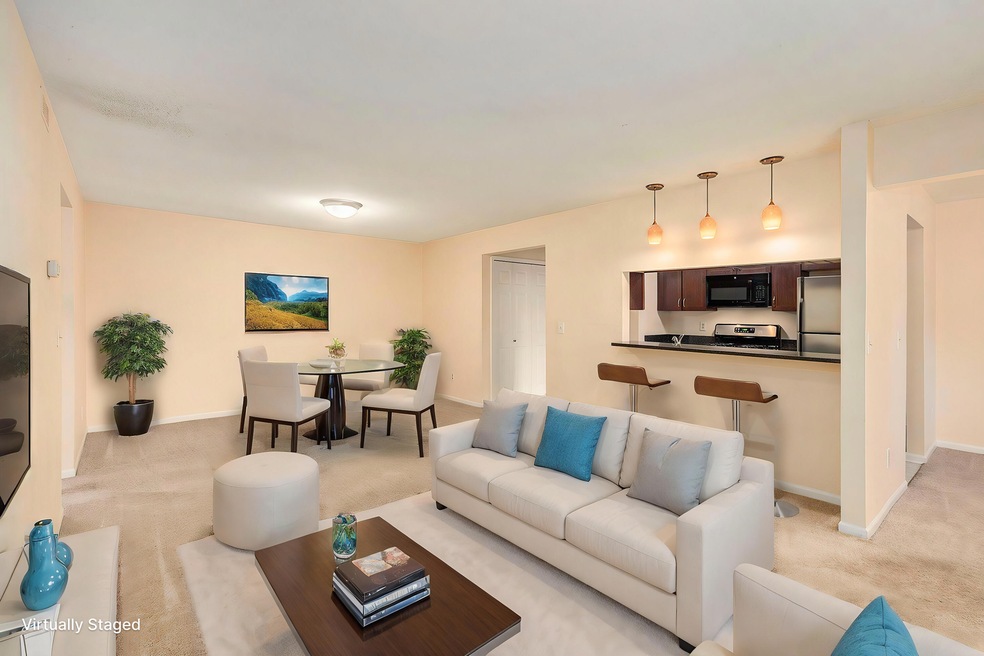Virtual Staging Living Room
