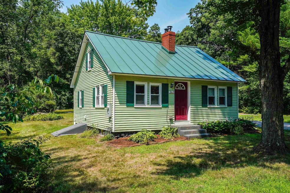 262 Clinton St, Concord, NH 03301 - photo 1