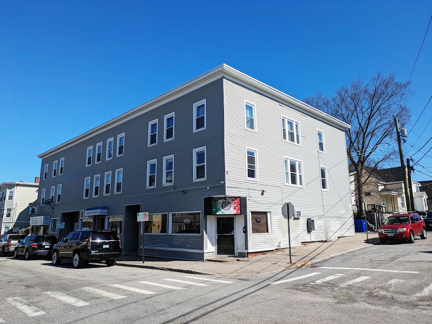 199 Wilson St unit 2, Manchester, NH 03103 - photo 1