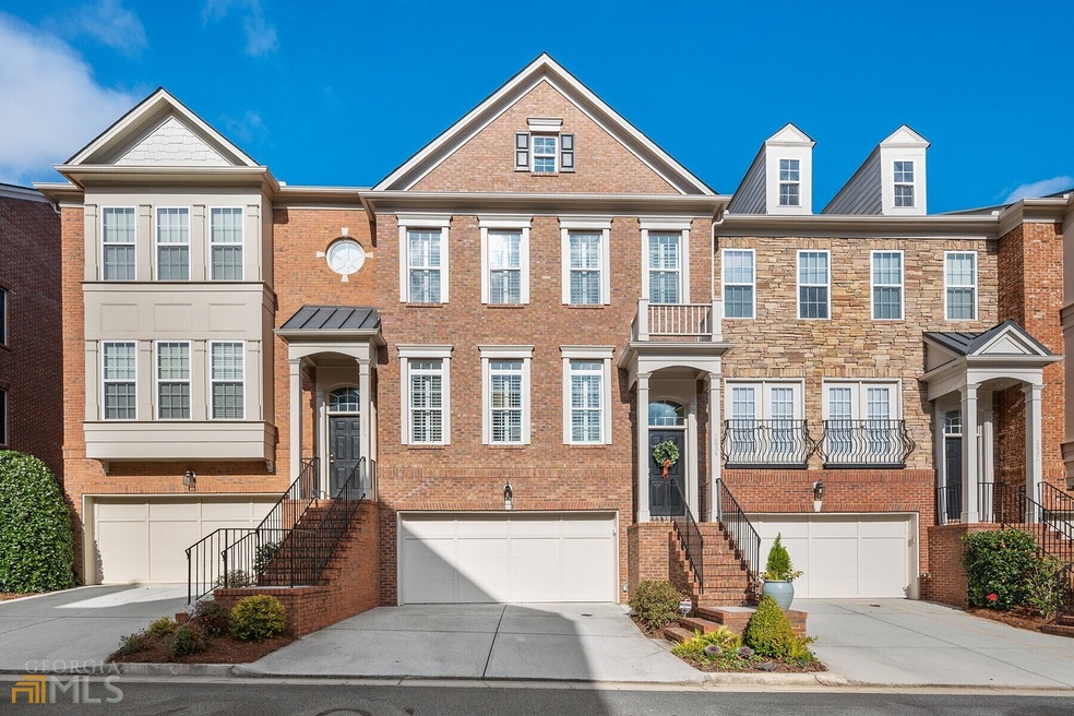 001___2834_Loftview_Square