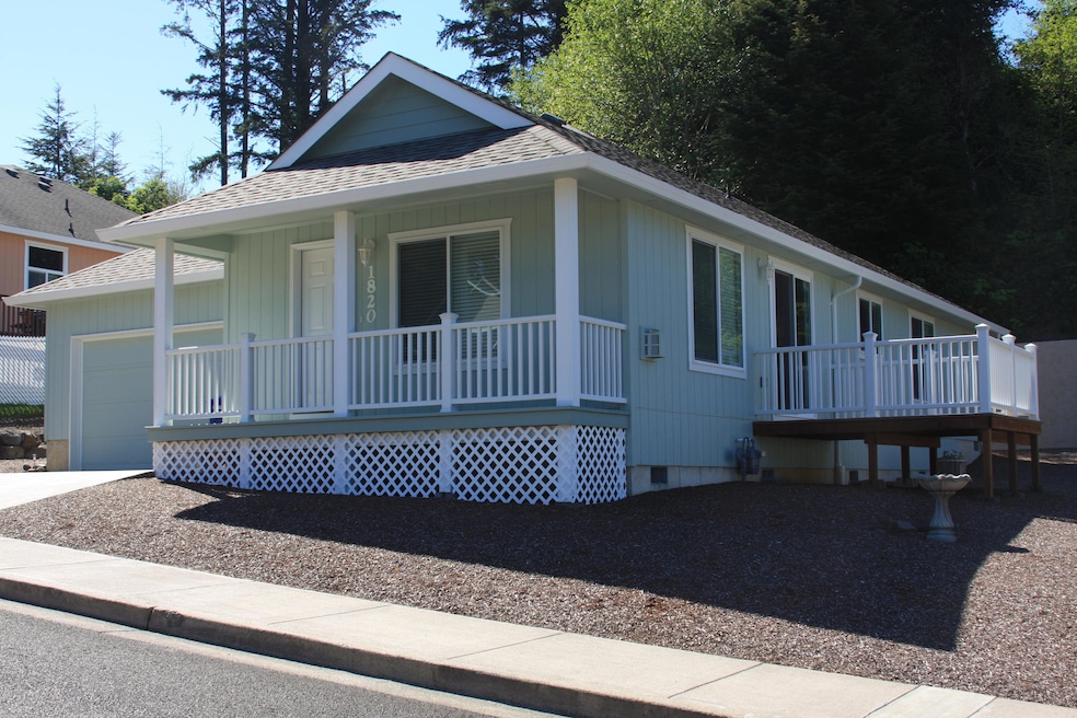 1820 SE 19th St, Lincoln City, OR 97367 - photo 1