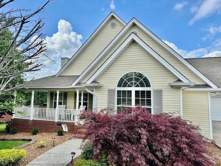 Pending $489,000
