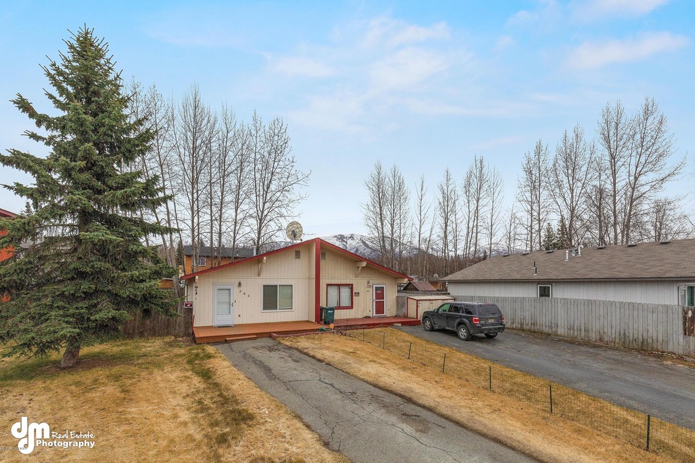 265 Fall Leaf Circle Anchorage AK 99504