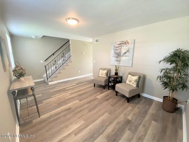 8868 Sandusky Ave S, Jacksonville, FL 32216 - photo 1