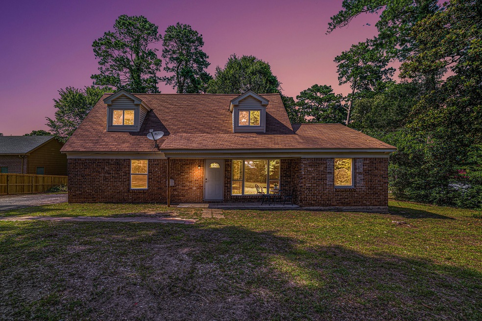 14706 Hermit Thrush Ln, Tomball, TX 77377 - photo 1