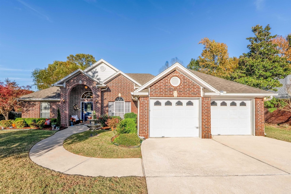 168 Calais Dr, Maumelle, AR 72113 - photo 1