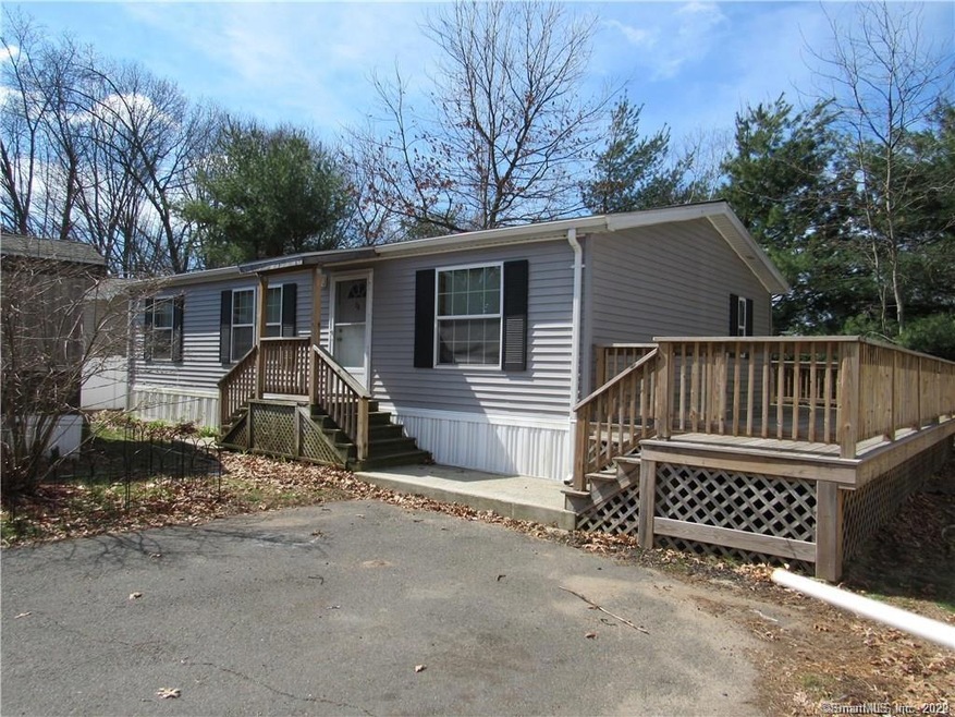 217 Dunham St unit 28, Southington, CT 06489 - photo 1