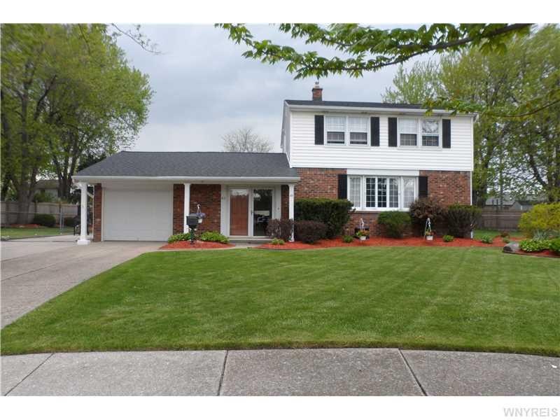 Exterior Front. Beautifully maintained colonial lo