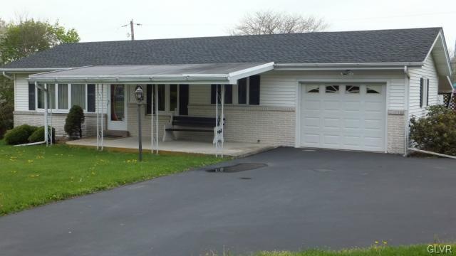 3736 Highland Rd, Schnecksville, PA 18078 - photo 1