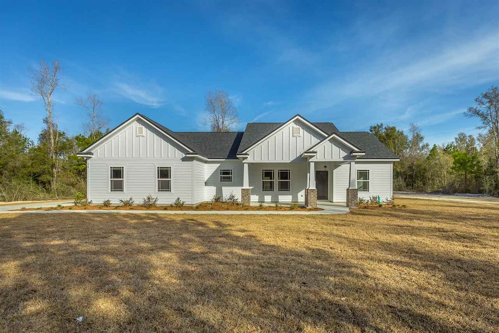 229 Elm Ridge Loop, Crawfordville, FL 32327 - photo 1