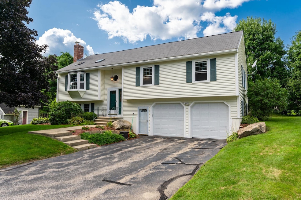 5 Pinehurst St, Hudson, NH 03051 - photo 1