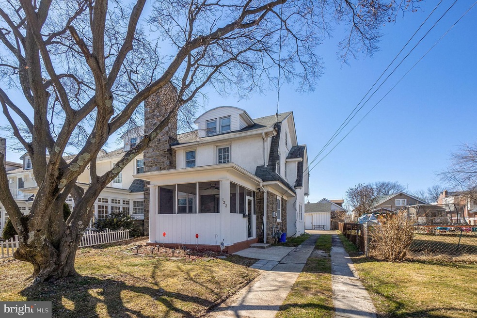 122 E Parkway Ave, Chester, PA 19013 - photo 1