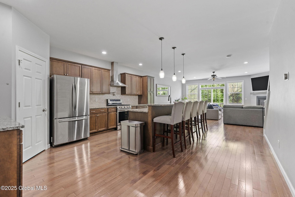 21 Stacey Kitchen Best