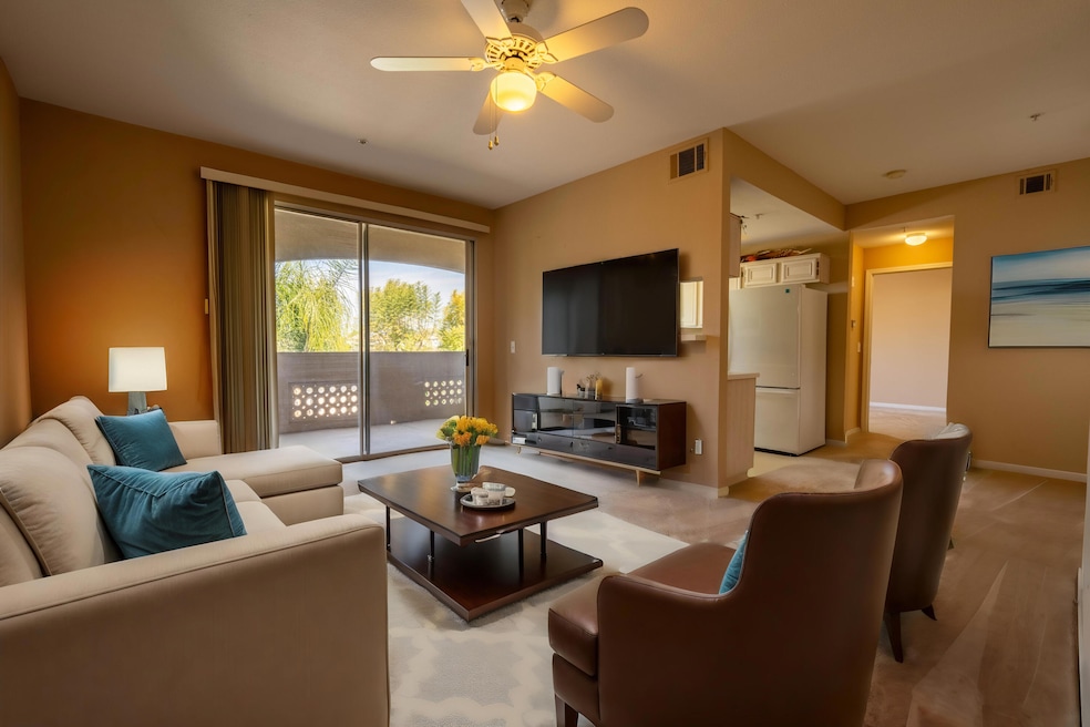 Living room 1