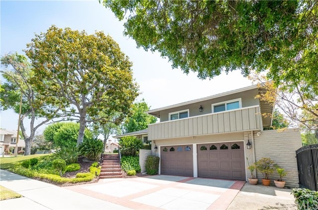 Beautiful Upland home with tons of features and up