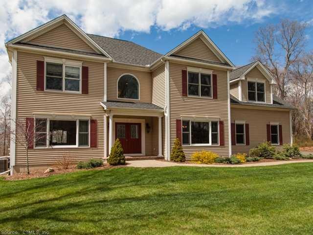 252 Landons Way, Guilford, CT 06437 - photo 1