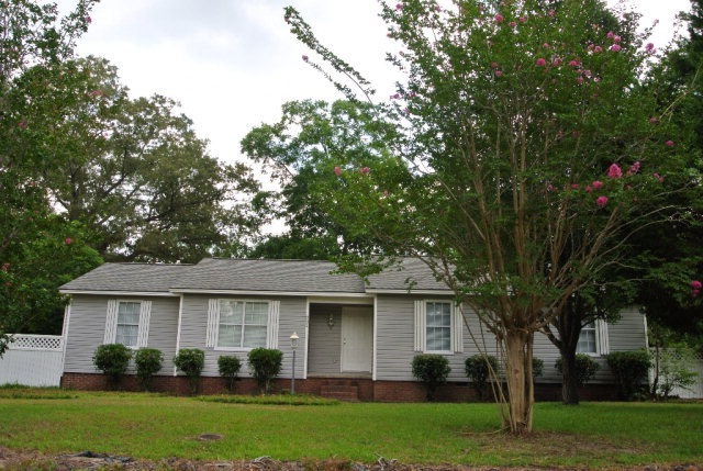 802 N Washington St, Sylvester, GA 31791 - photo 1