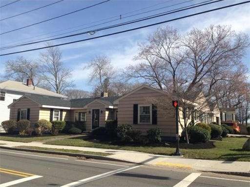 440 Hawthorn St, New Bedford, MA 02740 - photo 1