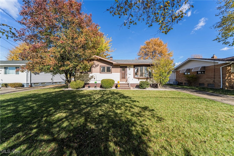 16320 Cynthia Dr, Brook Park, OH 44142 - photo 1