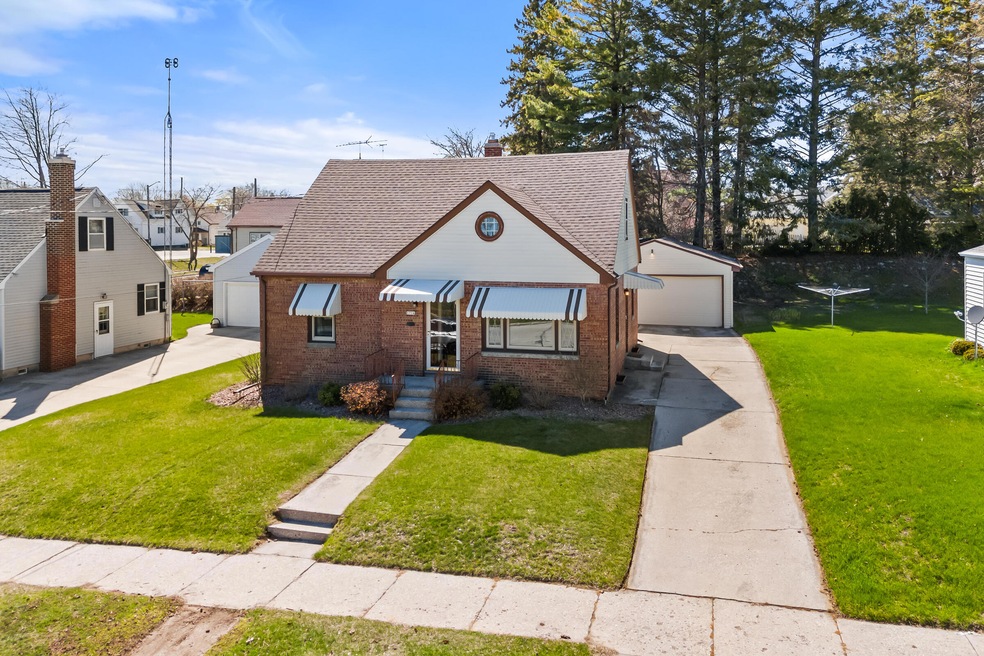 Sold $221,500