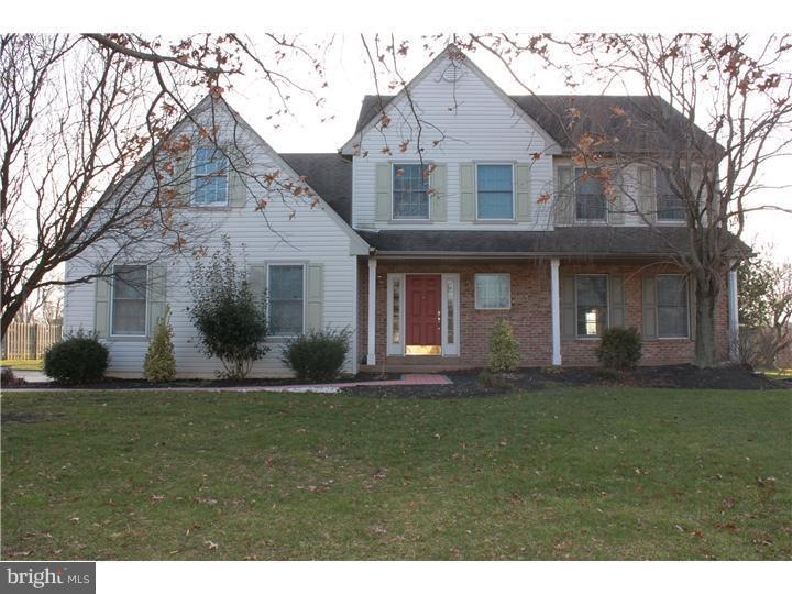 301 Bromley Dr, Mullica Hill, NJ 08062 - photo 1