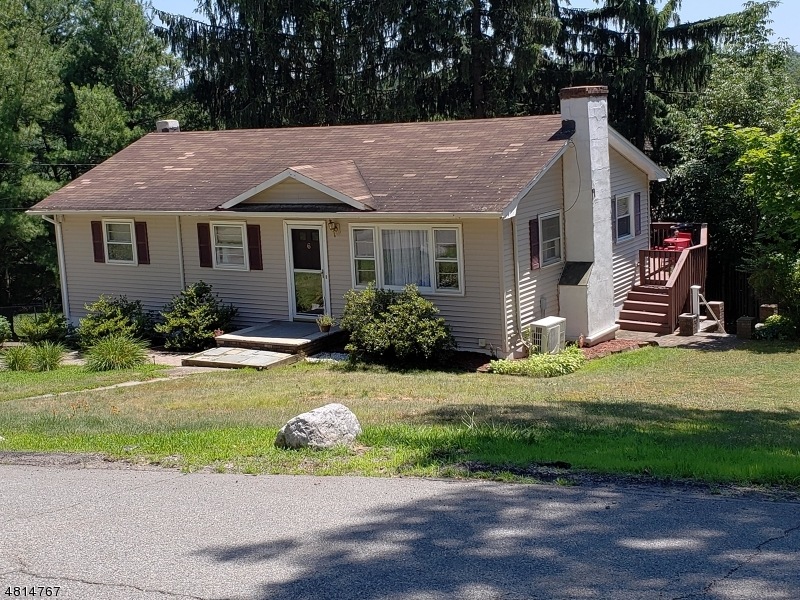 6 The Way, Hopatcong, NJ 07843 - photo 1