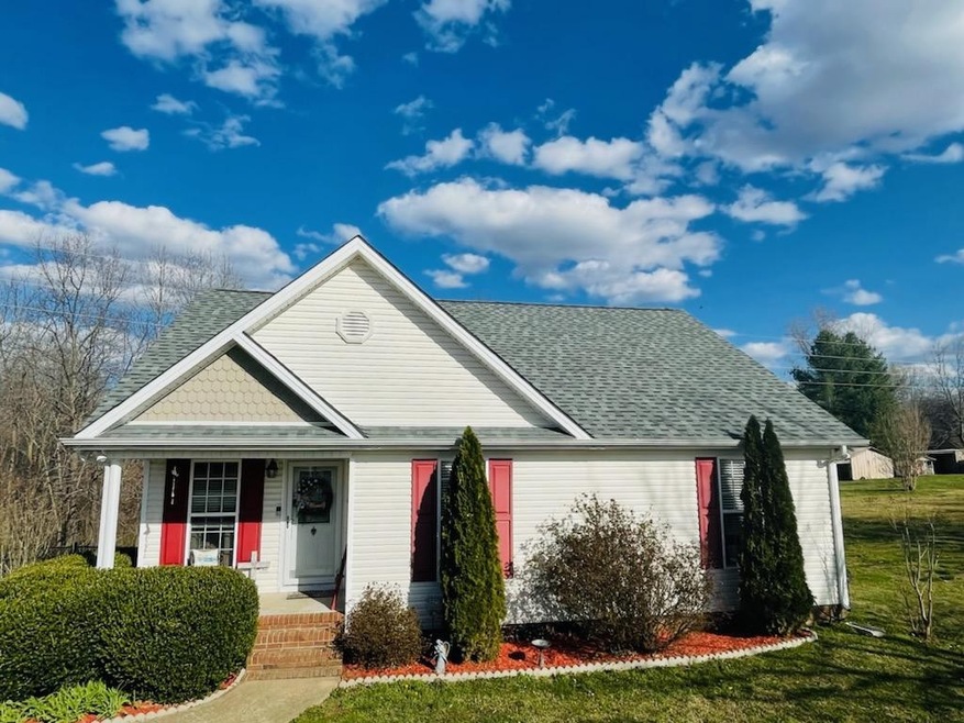 1149 Oak Grove Rd, Goodspring, TN 38460 - photo 1