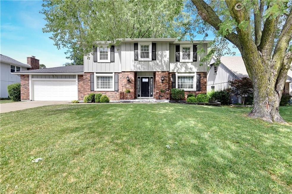 7418 Halsey St, Shawnee, KS 66216 - photo 1