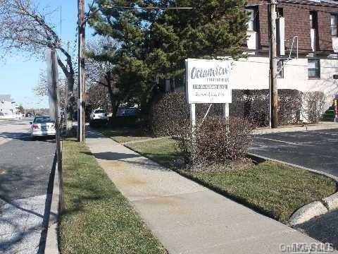 146 Albany Blvd unit 19, Atlantic Beach, NY 11509 - photo 1